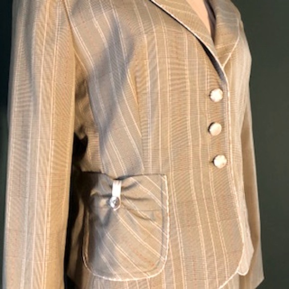Signature pink and tan suit, pink ribbons and trim , lace buttons - Picture 3 of 14